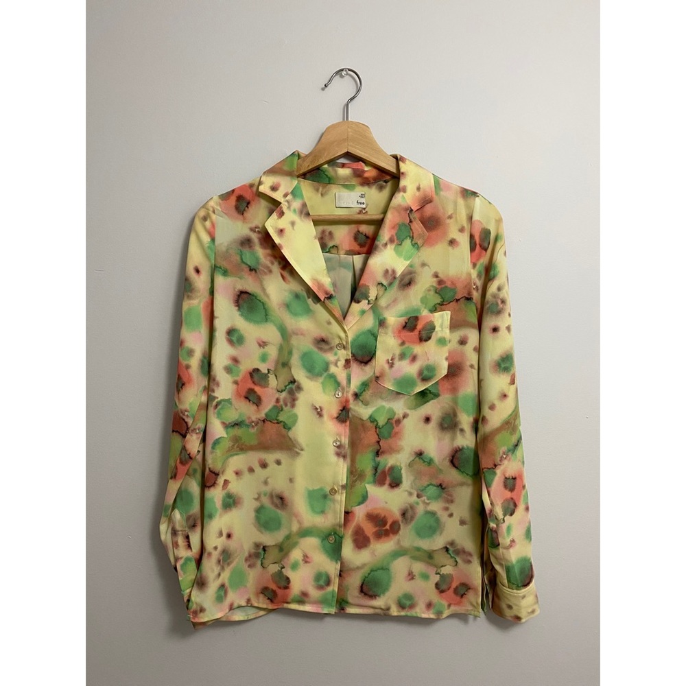 Aritzia Wilfred Free Button Down